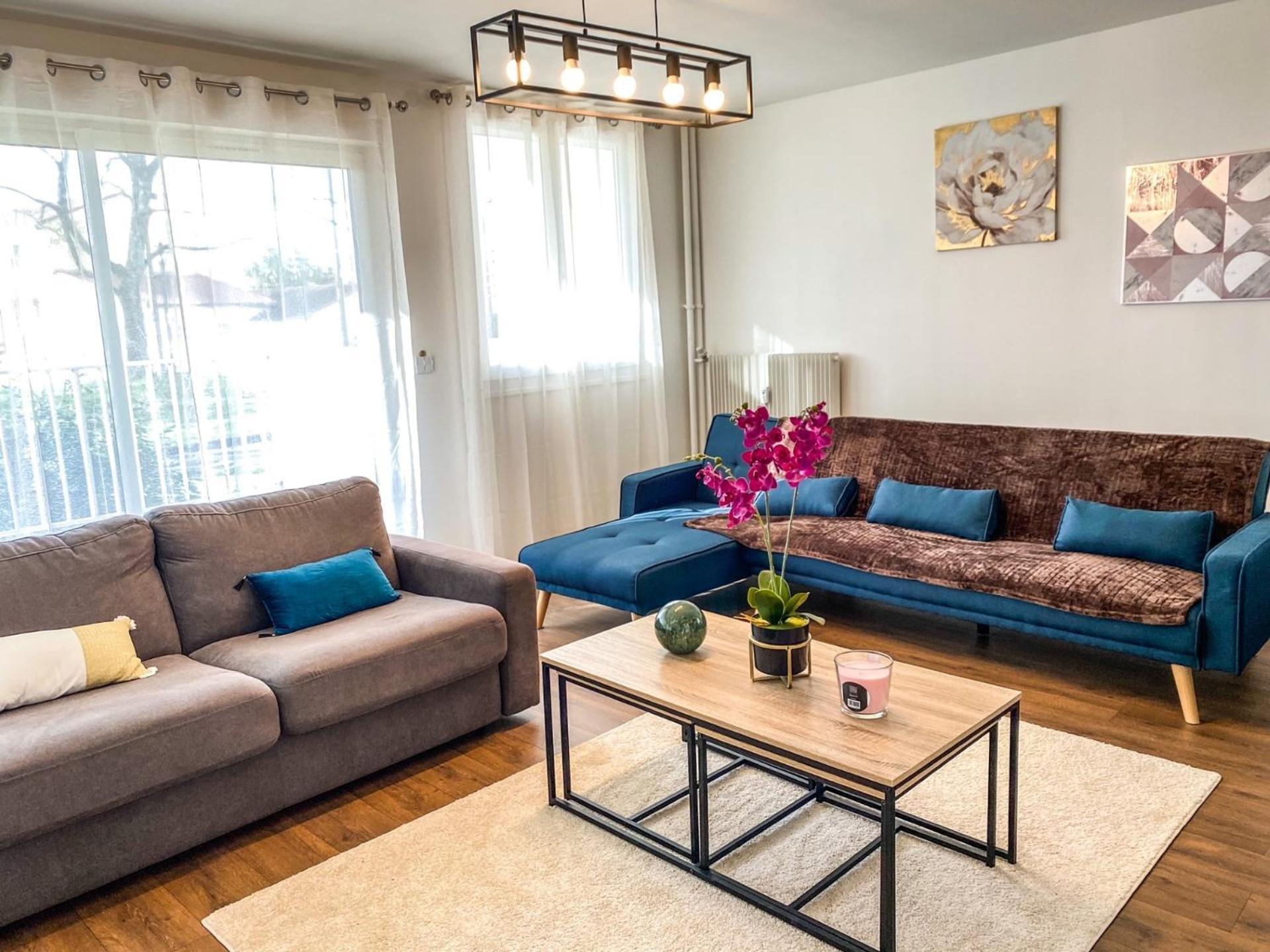 T3 Moderne Avec Balcon Terrasse Et Parking Gratuit Apartment Niort Bagian luar foto